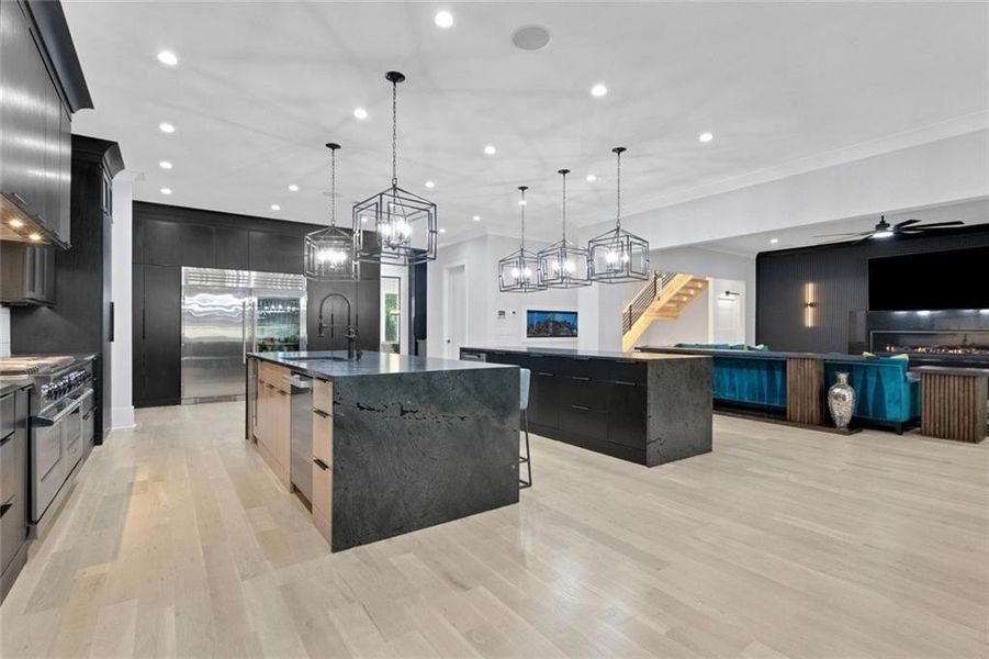 Furnished interior view inside a new home in , Roswell (Image 54).