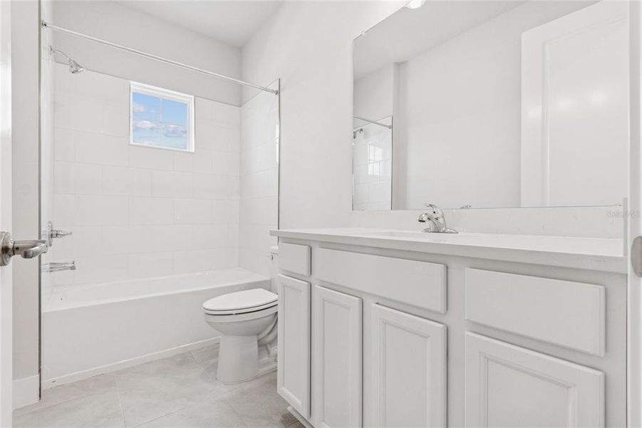 Furnished interior view inside a new home in Vistera of Venice – Cottage Series, Nokomis (Image 6).