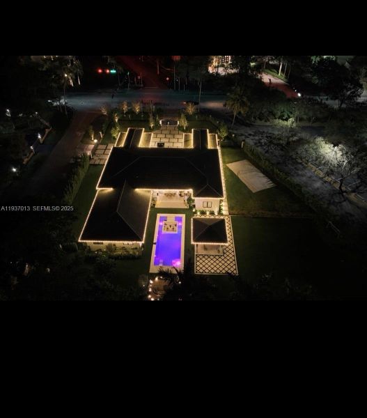 Community amenities in , Palmetto Bay (Image 34).