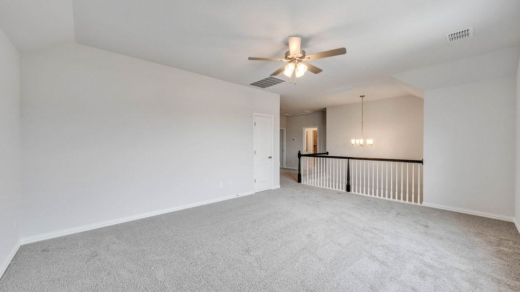 Furnished interior view inside a new home in Spring Creek, Taylor (Image 9).