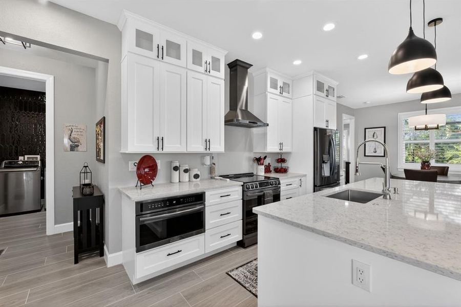 Furnished interior view inside a new home in , Punta Gorda (Image 6).