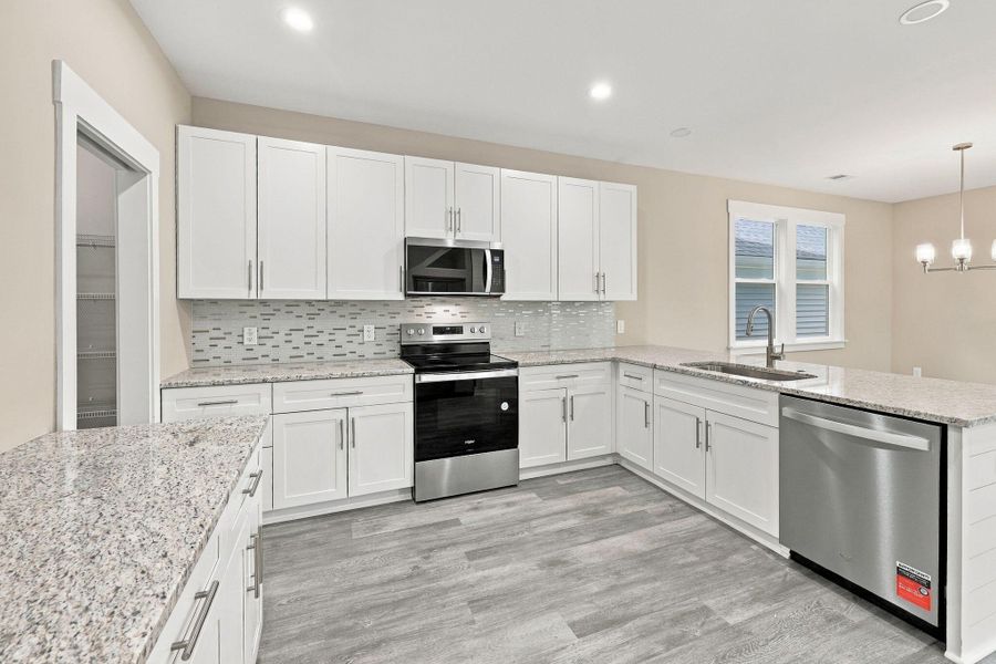 Furnished interior view inside a new home in , Hanahan (Image 4).
