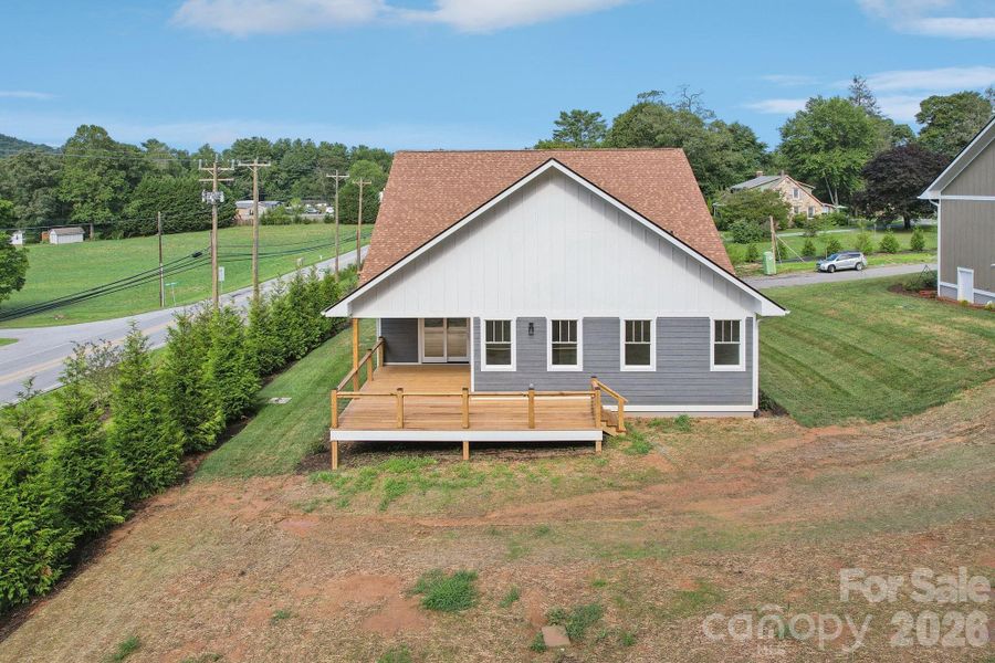 Exterior details and patio area of a home in , Hendersonville (Image 28).