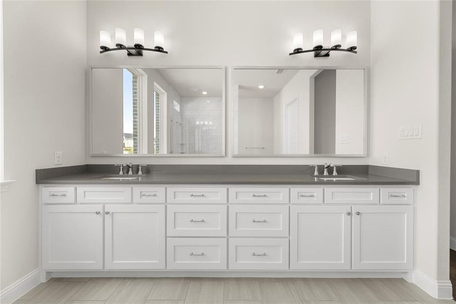 CASSANDRA - B_Primary Bath 3