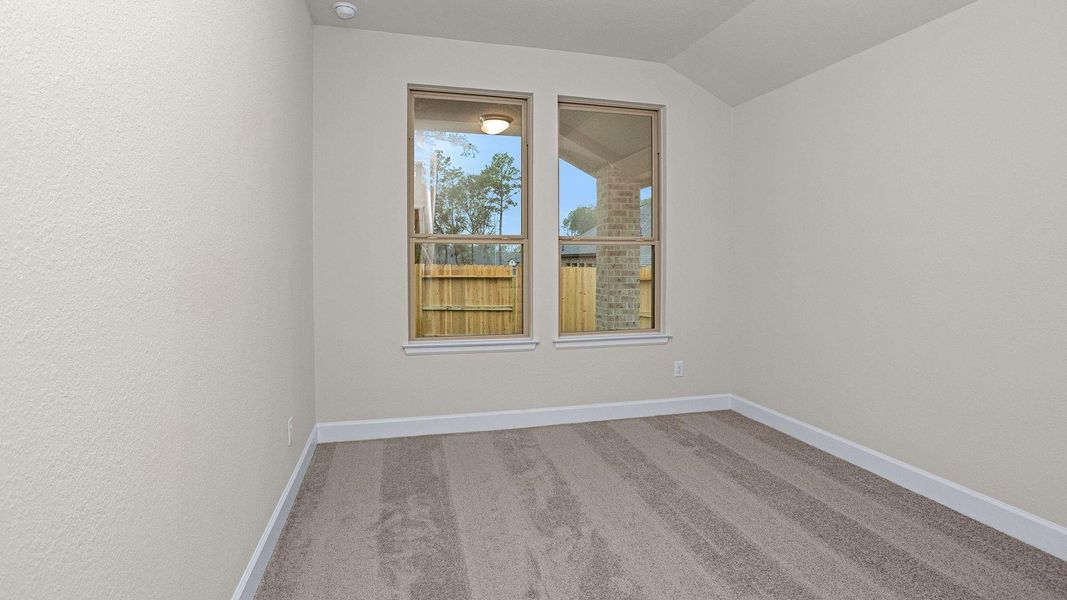 Spacious, unfurnished interior of a new home in Woodhavyn 40', Magnolia (Image 10). Spacious, unfurnished interior of a new home in Woodhavyn 40', Magnolia (Image 10).