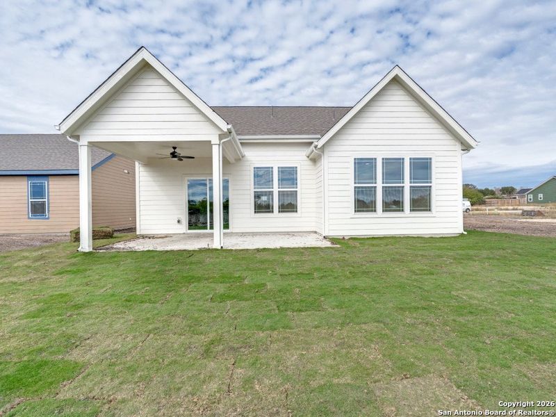 Exterior details and patio area of a home in Marion Park, Marion (Image 3).