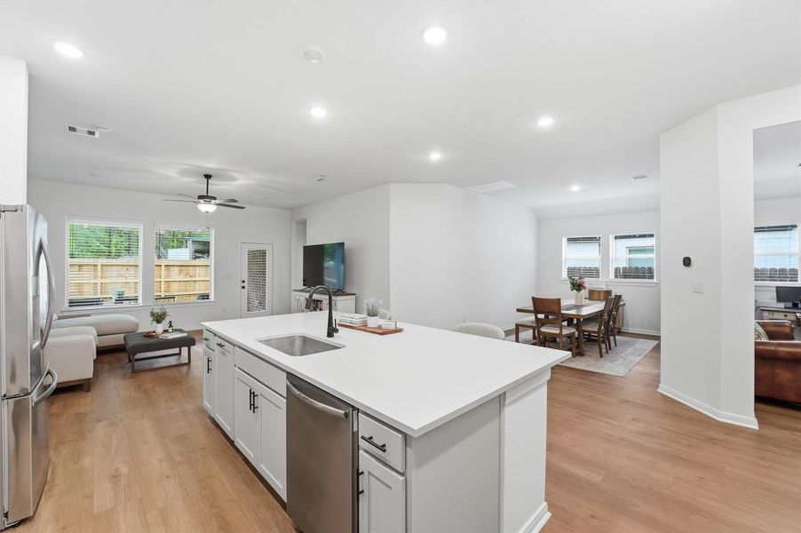Furnished interior view inside a new home in , Magnolia (Image 15).