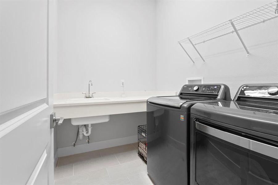 Furnished interior view inside a new home in , Odessa (Image 5).