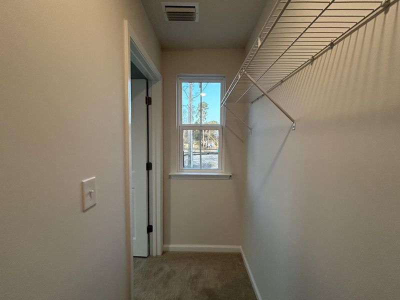 Spacious, unfurnished interior of a new home in , Summerville (Image 19).