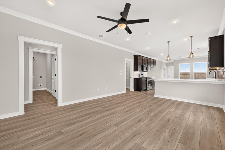 Spacious, unfurnished interior of a new home in , Bonney (Image 43).