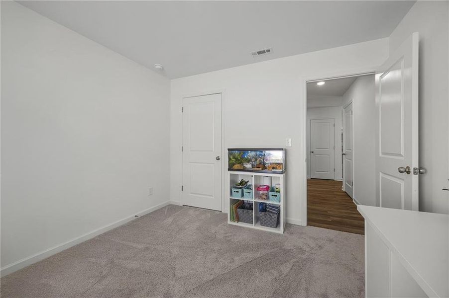 Spacious, unfurnished interior of a new home in , Lizella (Image 19).