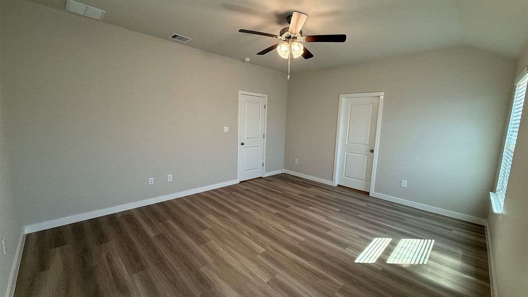 Spacious, unfurnished interior of a new home in Rancho Vista, Corpus Christi (Image 24). Spacious, unfurnished interior of a new home in Rancho Vista, Corpus Christi (Image 24).