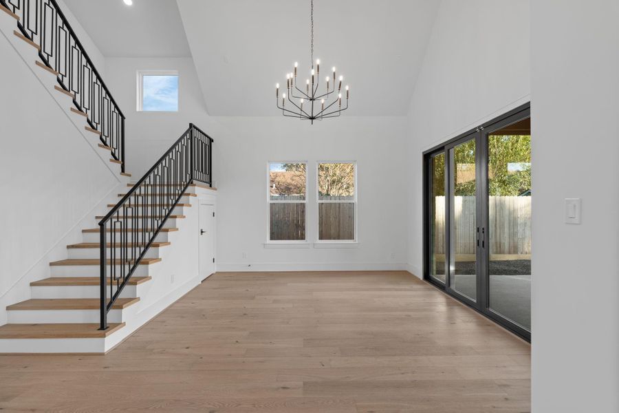 Spacious, unfurnished interior of a new home in , Houston (Image 26).
