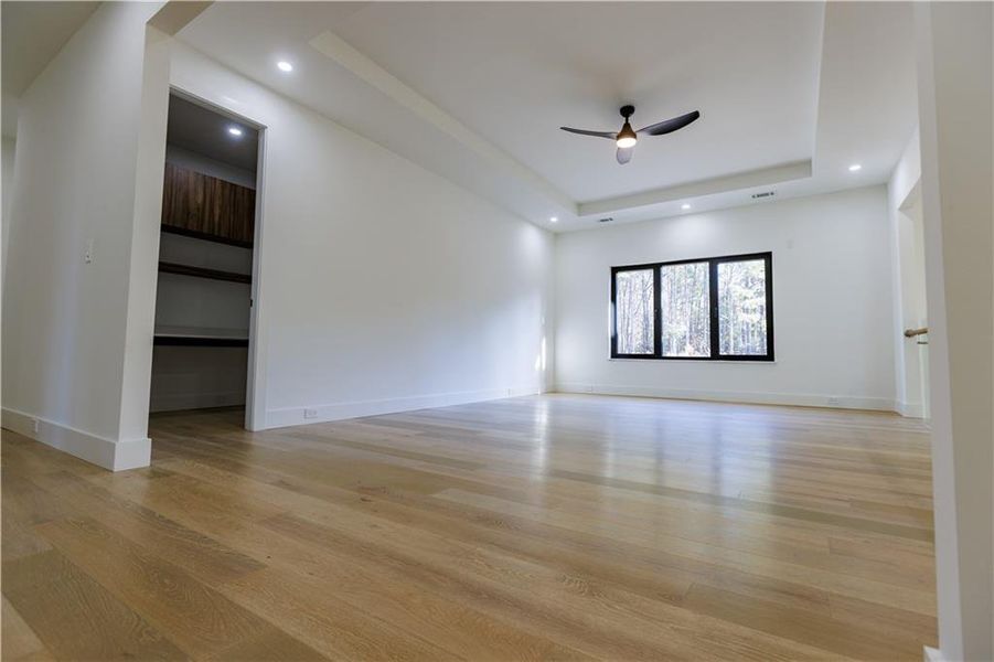 Spacious, unfurnished interior of a new home in , Suwanee (Image 28).