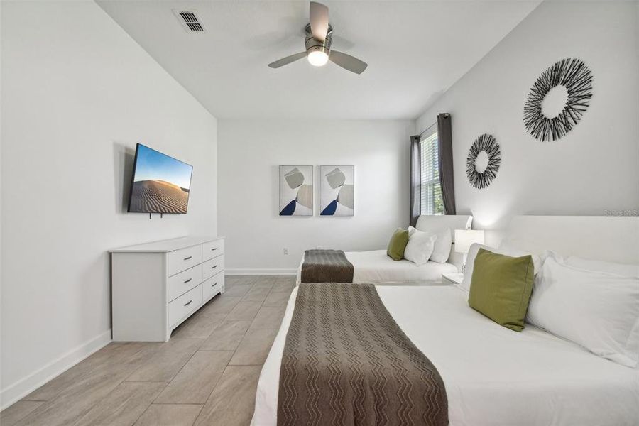 Furnished interior view inside a new home in , Davenport (Image 47).
