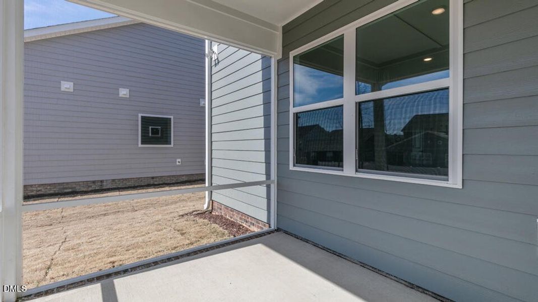 lot-222-bennett-e-524-lemon-daisy-ln-kni