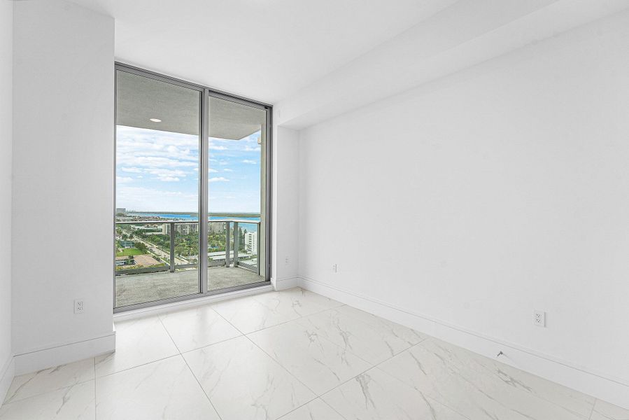 009-220LakeShoreDrive-1613-LakePark-FL-3