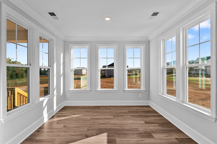 Spacious, unfurnished interior of a new home in Lilah Grove, Summerfield (Image 27).