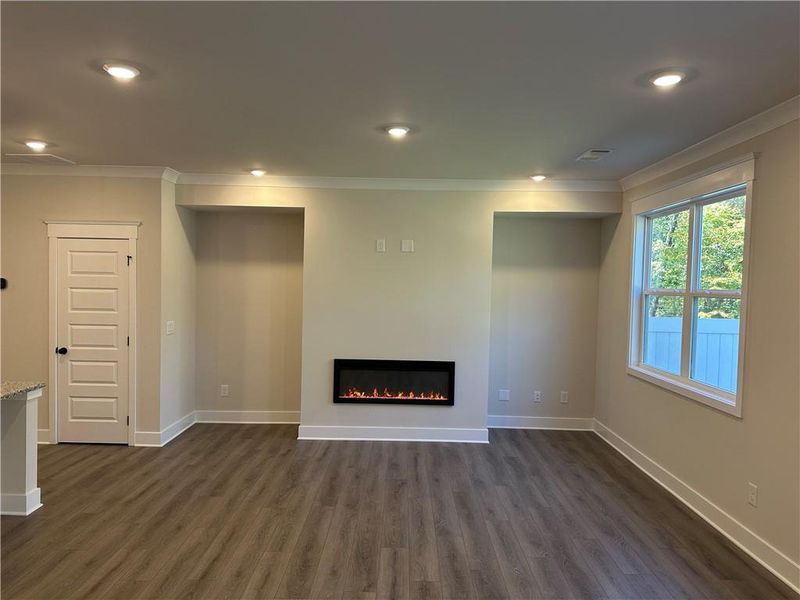 Spacious, unfurnished interior of a new home in Millstone at Mundy Mill, Gainesville (Image 14). Spacious, unfurnished interior of a new home in Millstone at Mundy Mill, Gainesville (Image 14).