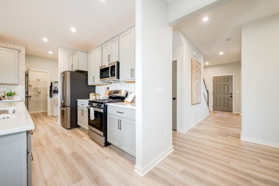 Representative furnished interior of a home built from the Jensen by Fischer Homes in Crossvine Estates, Hoschton (Image 8).