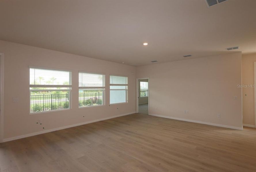 Spacious, unfurnished interior of a new home in Waterset Bungalow Series, Apollo Beach (Image 11).