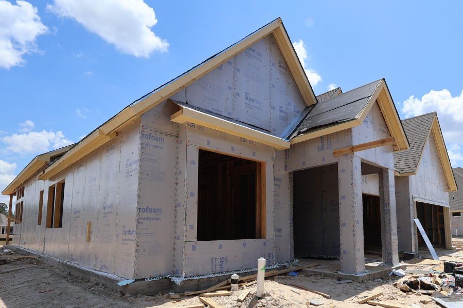 Let us show you how our advanced framing techniques have stood the test of time and allow more insulation for a quieter and more energy-efficient home.