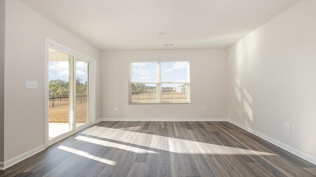 Representative unfurnished interior of a home built from the ARIA by D.R. Horton in Ridgefield, Conway (Image 17).