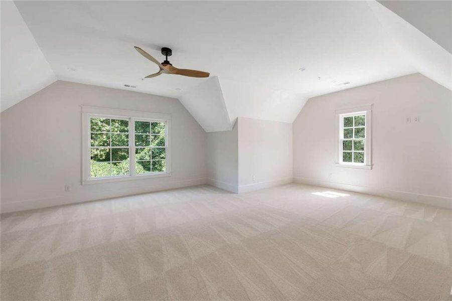 Spacious, unfurnished interior of a new home in , Alpharetta (Image 65). Spacious, unfurnished interior of a new home in , Alpharetta (Image 65).