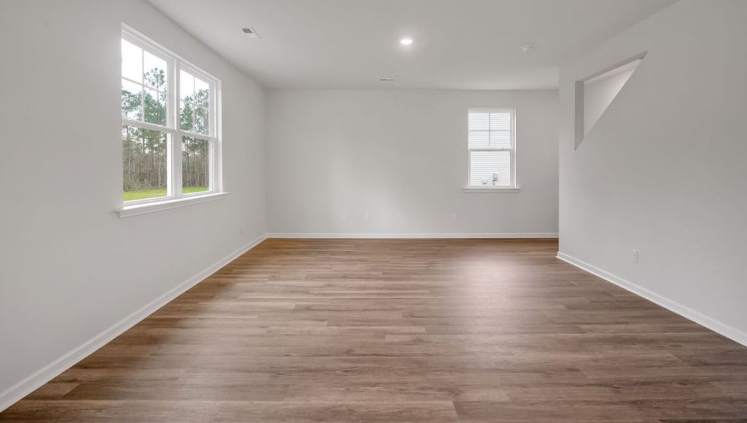 Representative unfurnished interior of a home built from the GLYNN by D.R. Horton in Grayson Park, Leland (Image 18).