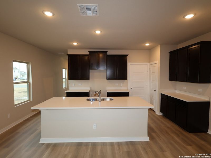 Furnished interior view inside a new home in Winding Brook, San Antonio (Image 5). Furnished interior view inside a new home in Winding Brook, San Antonio (Image 5).