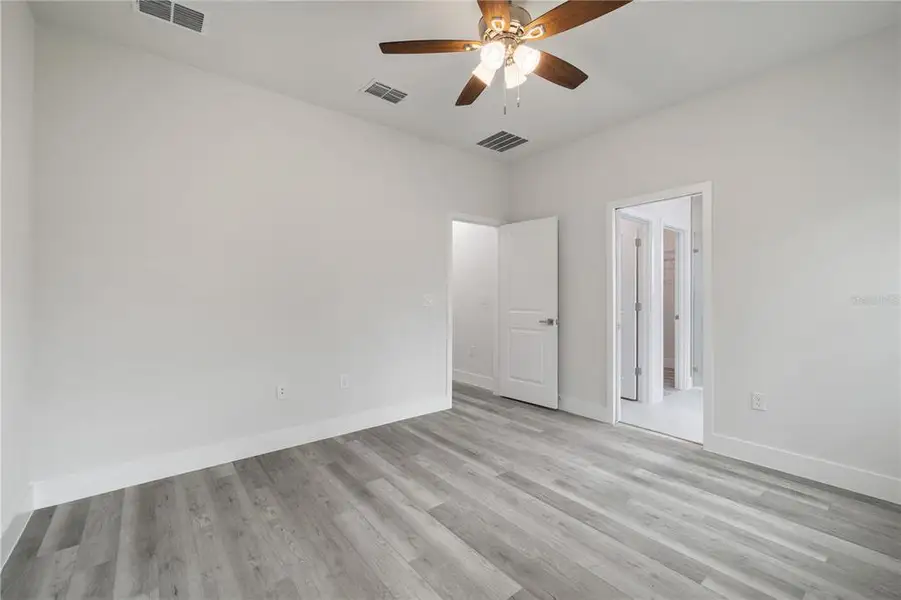 Spacious, unfurnished interior of a new home in , Ocala (Image 23). Spacious, unfurnished interior of a new home in , Ocala (Image 23).