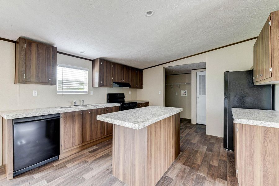 Furnished interior view inside a new home in , Santa Fe (Image 9).
