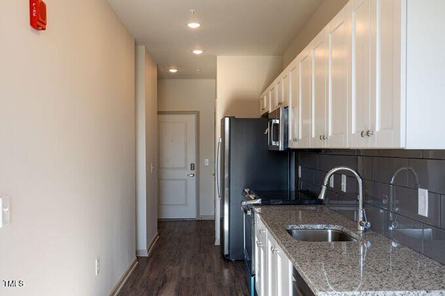 006-680x453-kitchen