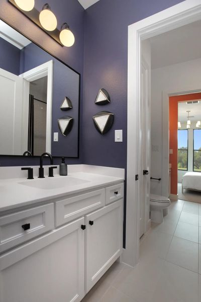 Eastland II Full Bathroom