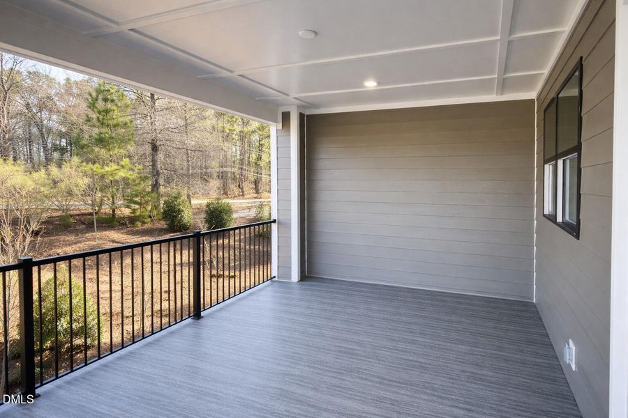 A810FFAC-88C0-4B69-AE6A-F8D088EF78CD A810FFAC-88C0-4B69-AE6A-F8D088EF78CD