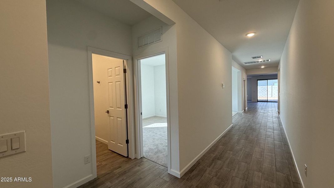 03 - Foyer 03 - Foyer