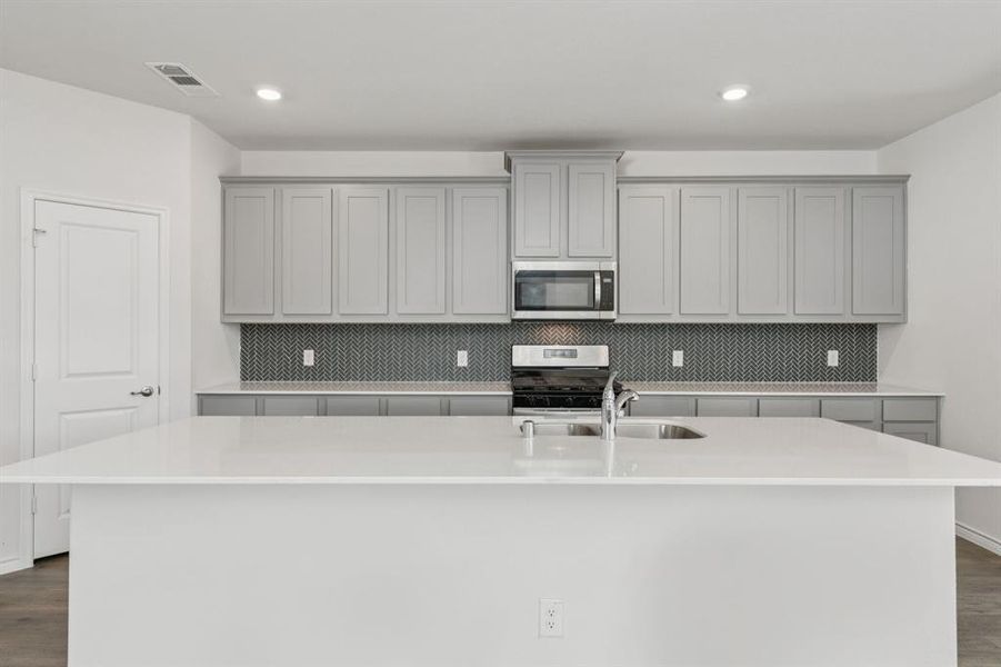 Furnished interior view inside a new home in , Anna (Image 13).