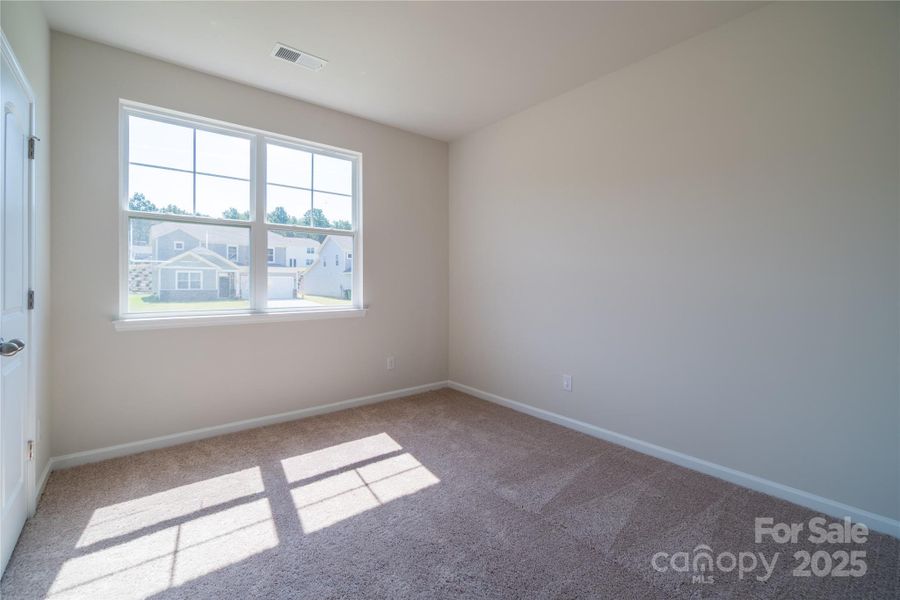 Spacious, unfurnished interior of a new home in , Charlotte (Image 10).