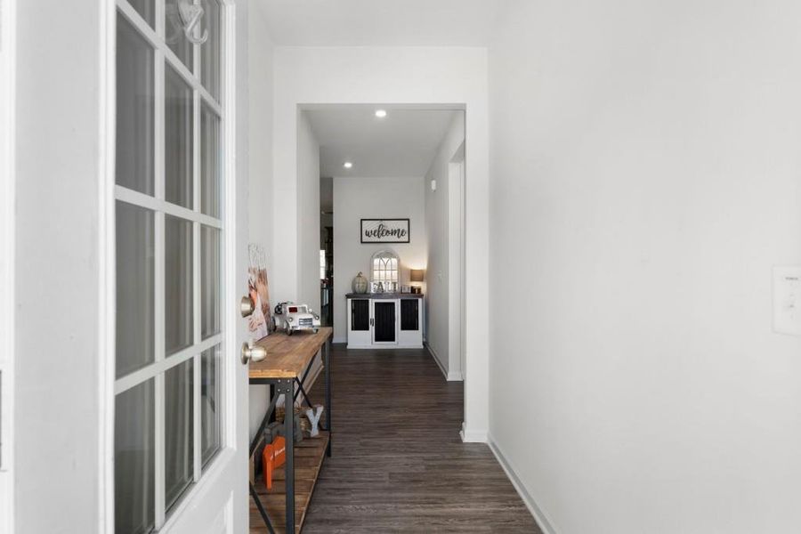 Image 25 of a home in Sycamore Crest.