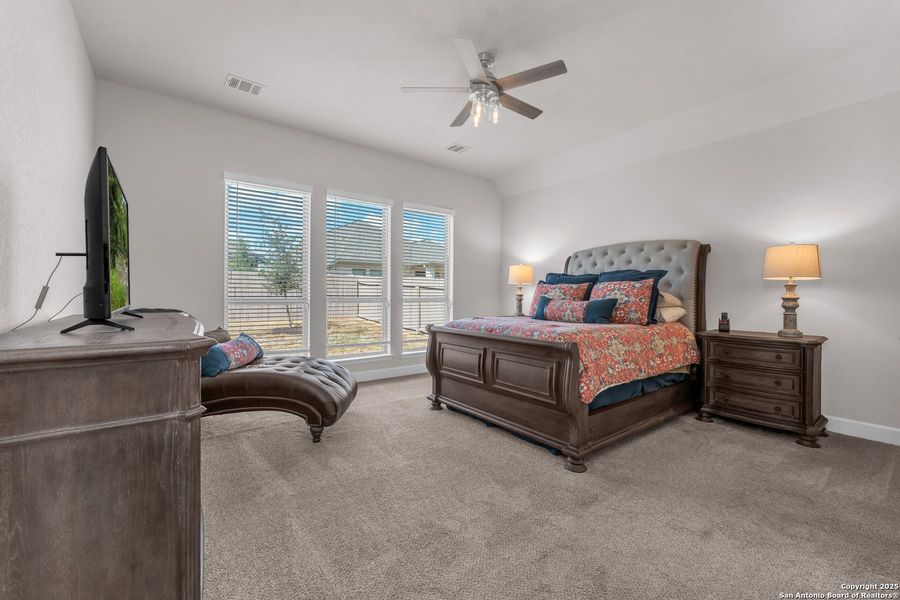 Furnished interior view inside a new home in Kallison Ranch 45', San Antonio (Image 12). Furnished interior view inside a new home in Kallison Ranch 45', San Antonio (Image 12).