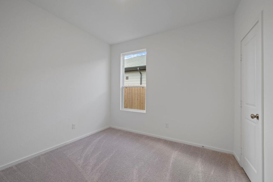 Spacious, unfurnished interior of a new home in Stokesbury, Waller (Image 11). Spacious, unfurnished interior of a new home in Stokesbury, Waller (Image 11).