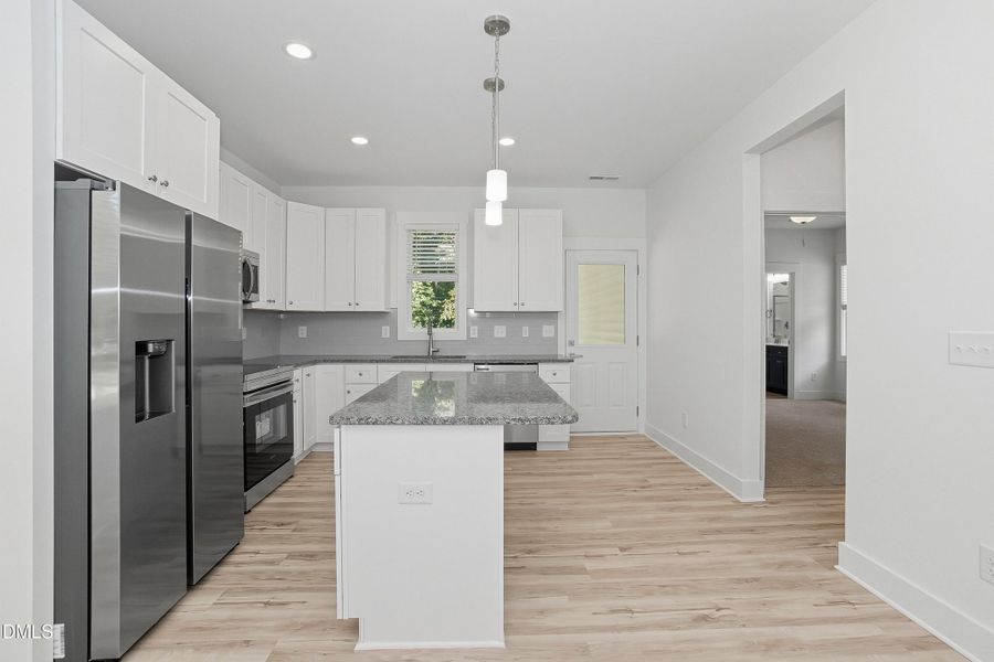 Kitchen 02 Kitchen 02