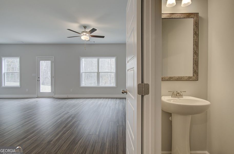 Image 27 of a home in Crofton Place Enclave. Image 27 of a home in Crofton Place Enclave.