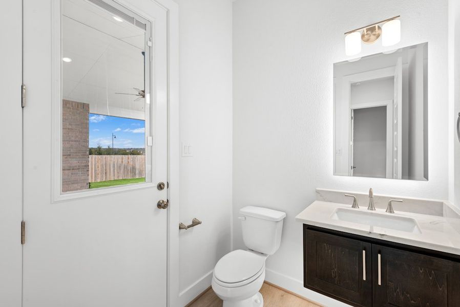 Furnished interior view inside a new home in Santa Rita Ranch, Liberty Hill (Image 16).