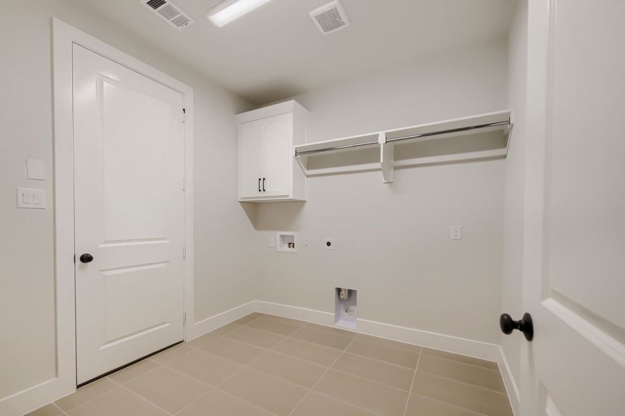 1265 Cedarwood - Laundry Room 1265 Cedarwood - Laundry Room