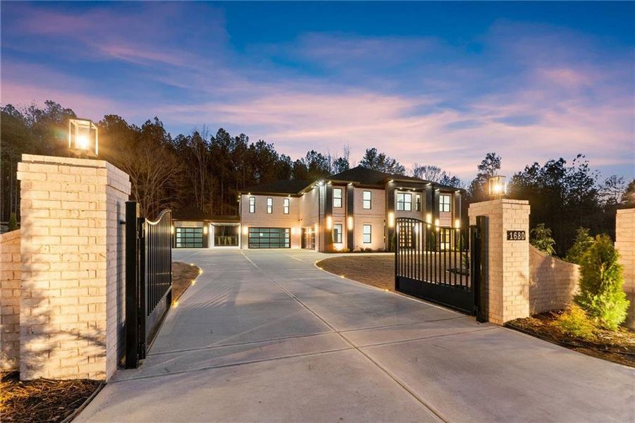 Image 108 of a home in .