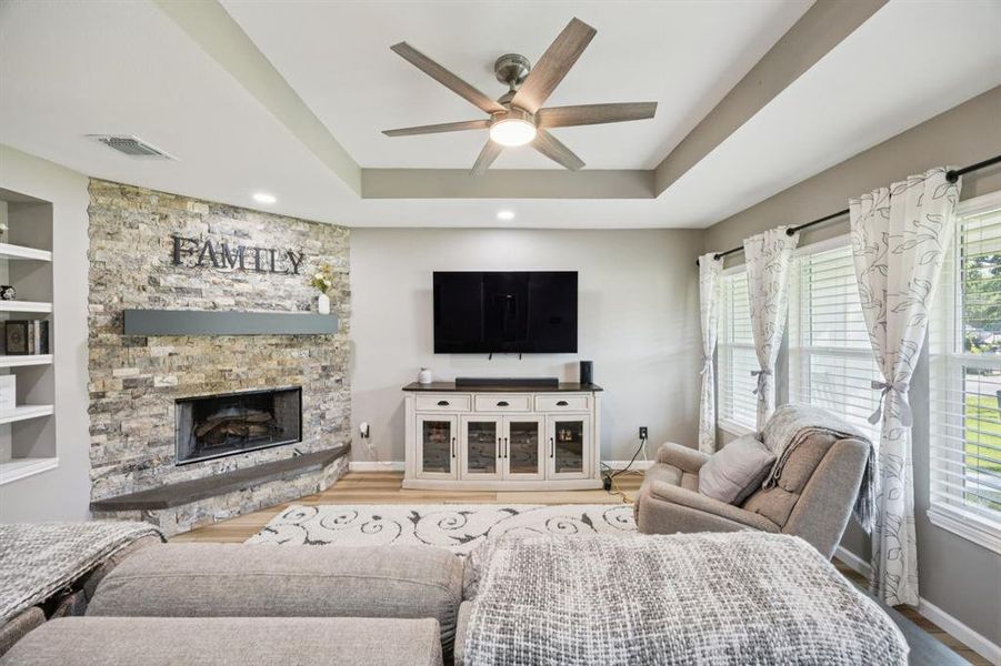 Furnished interior view inside a new home in , Weatherford (Image 4).