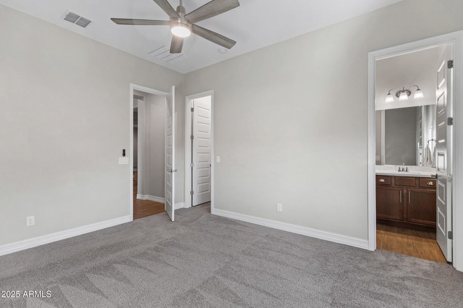 5211 S Del Rancho-30