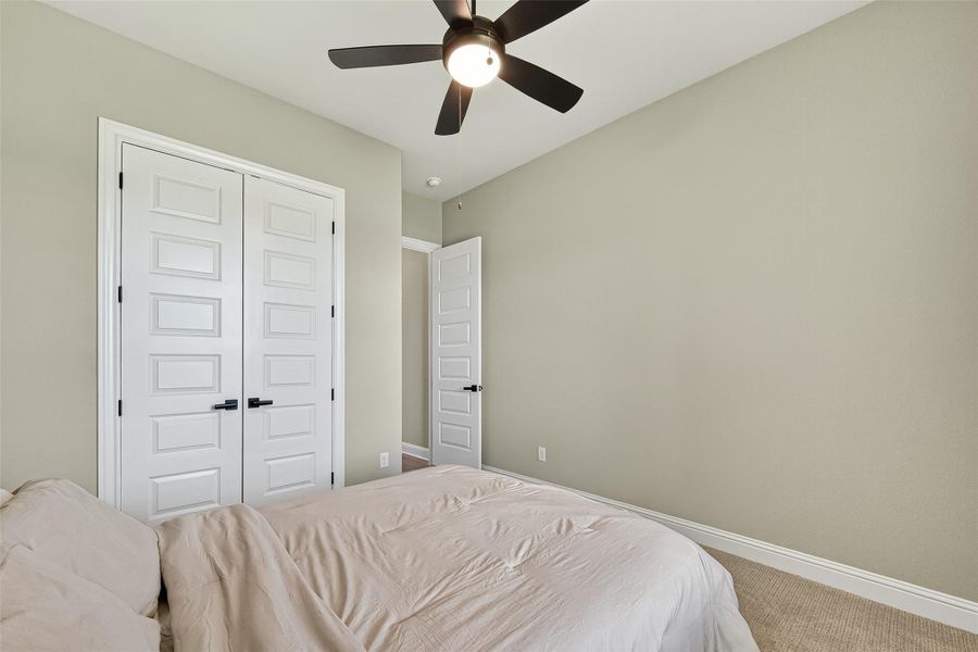 Furnished interior view inside a new home in Sierra Vista, Iowa Colony (Image 14). Furnished interior view inside a new home in Sierra Vista, Iowa Colony (Image 14).