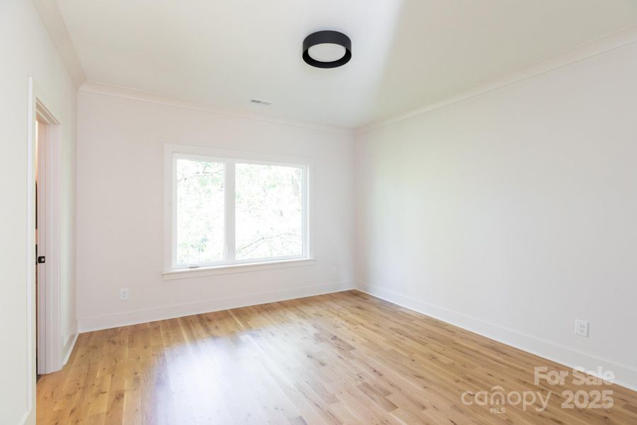 Spacious, unfurnished interior of a new home in , Charlotte (Image 38).